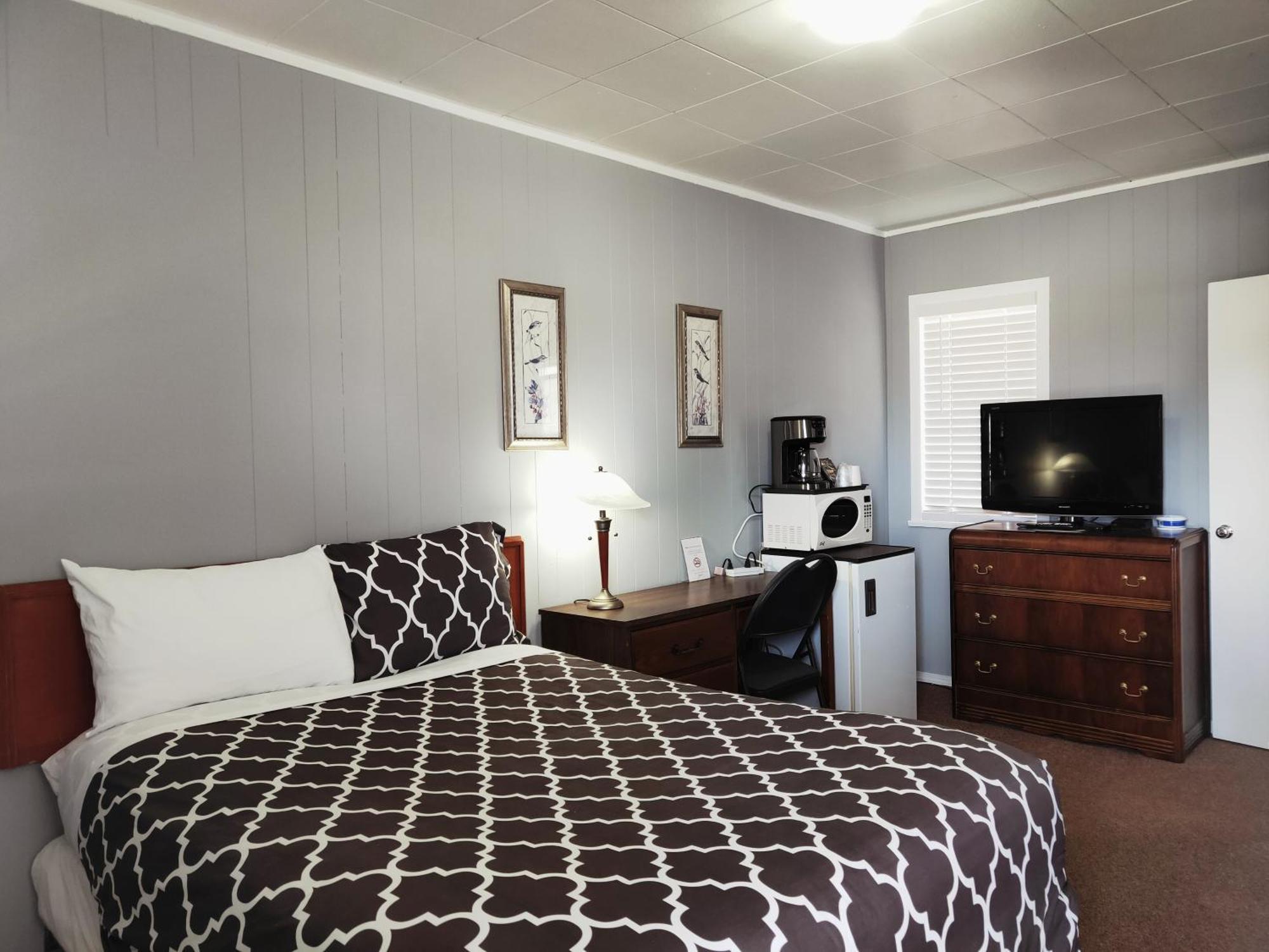 Melsask Motel Melville Buitenkant foto