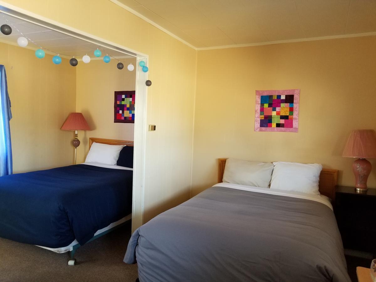 Melsask Motel Melville Buitenkant foto